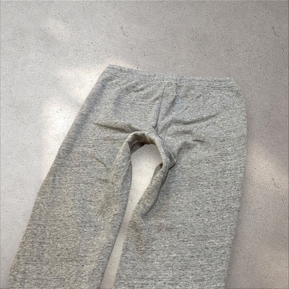 !! SOLD DO NOT BUY !! Abercrombie & Fitch Grey Jogger Pants - Picture 3 of 7